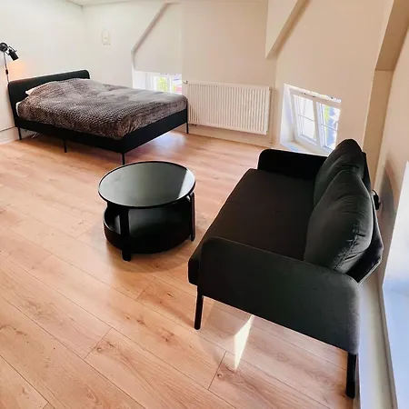 Glogowska - Mtp - Targi - A2 - 24h Self Check-in