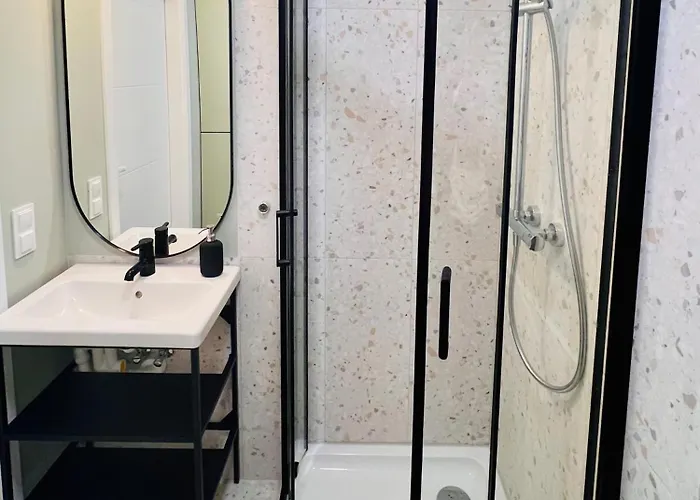 Glogowska - Mtp - Targi - A2 - 24h Self Check-in *